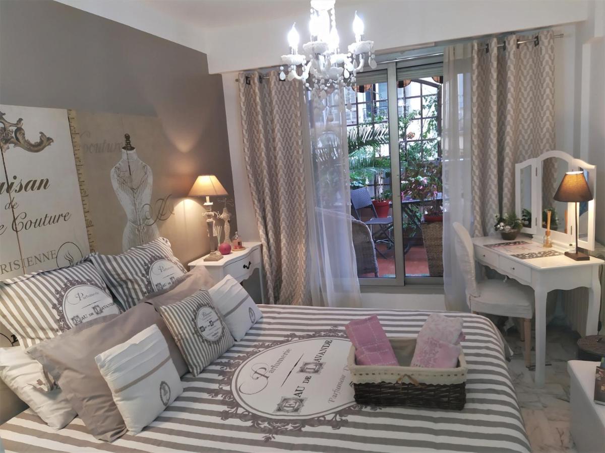 Chambre D'Hote De Charme Avec Petit Dejeuner Offert Apartment Nisa Exterior foto